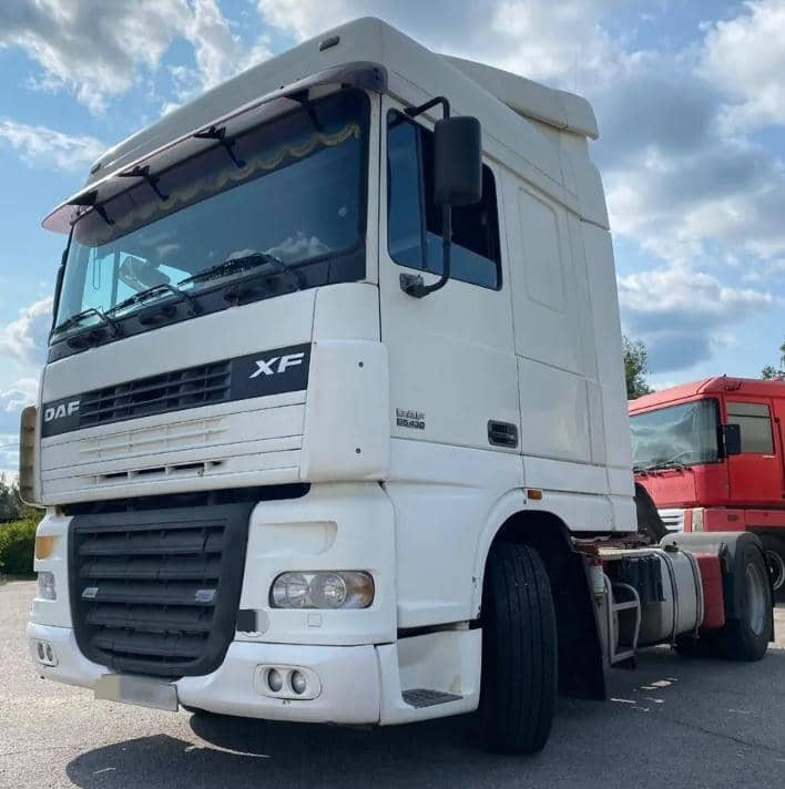 DAF XF 95 - Tegljač: slika DAF XF 95 - Tegljač DAF XF 95 - Tegljač: slika DAF XF 95 - Tegljač