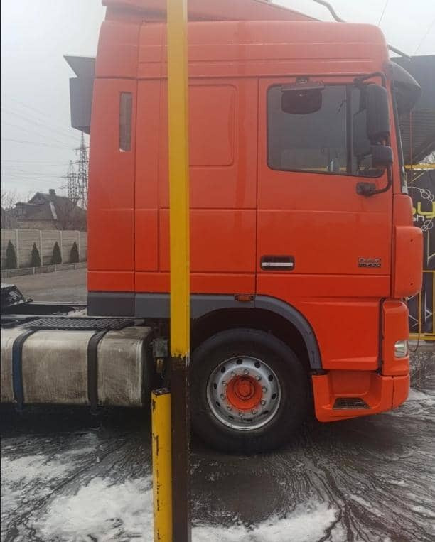 DAF XF 95 - Tegljač: slika DAF XF 95 - Tegljač DAF XF 95 - Tegljač: slika DAF XF 95 - Tegljač