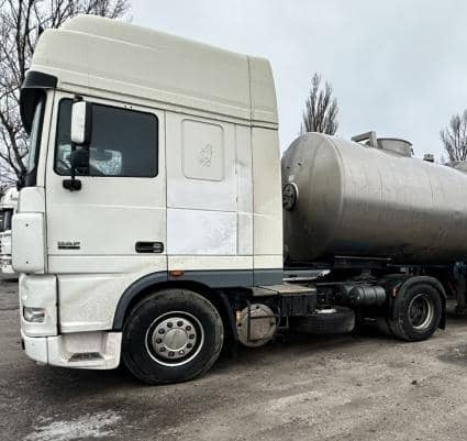 DAF XF 95 - Tegljač: slika DAF XF 95 - Tegljač DAF XF 95 - Tegljač: slika DAF XF 95 - Tegljač