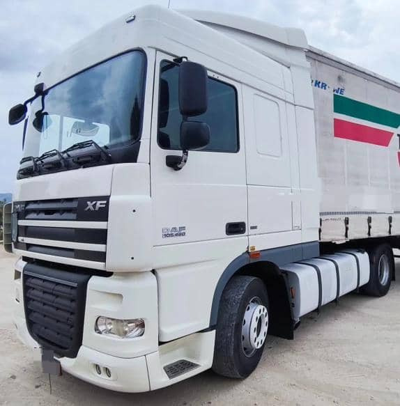 Daf XF105 - Tegljač: slika Daf XF105 - Tegljač Daf XF105 - Tegljač: slika Daf XF105 - Tegljač