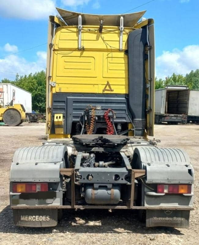 Mercedes-Benz Actros Tractor unit - Tegljač: slika Mercedes-Benz Actros Tractor unit - Tegljač Mercedes-Benz Actros Tractor unit - Tegljač: slika Mercedes-Benz Actros Tractor unit - Tegljač