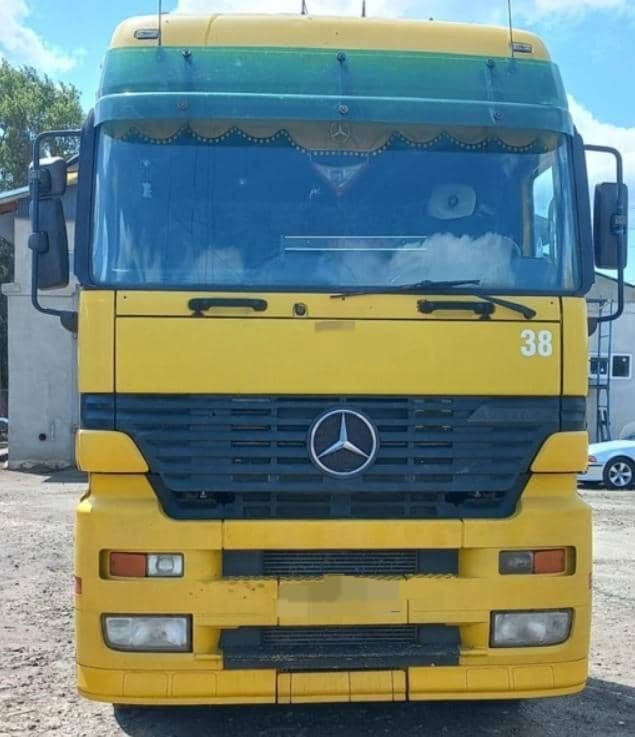 Mercedes-Benz Actros Tractor unit - Tegljač: slika Mercedes-Benz Actros Tractor unit - Tegljač Mercedes-Benz Actros Tractor unit - Tegljač: slika Mercedes-Benz Actros Tractor unit - Tegljač