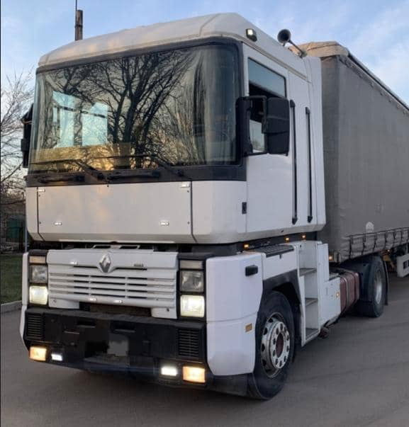 Renault 430 Tractor unit - Tegljač: slika Renault 430 Tractor unit - Tegljač Renault 430 Tractor unit - Tegljač: slika Renault 430 Tractor unit - Tegljač