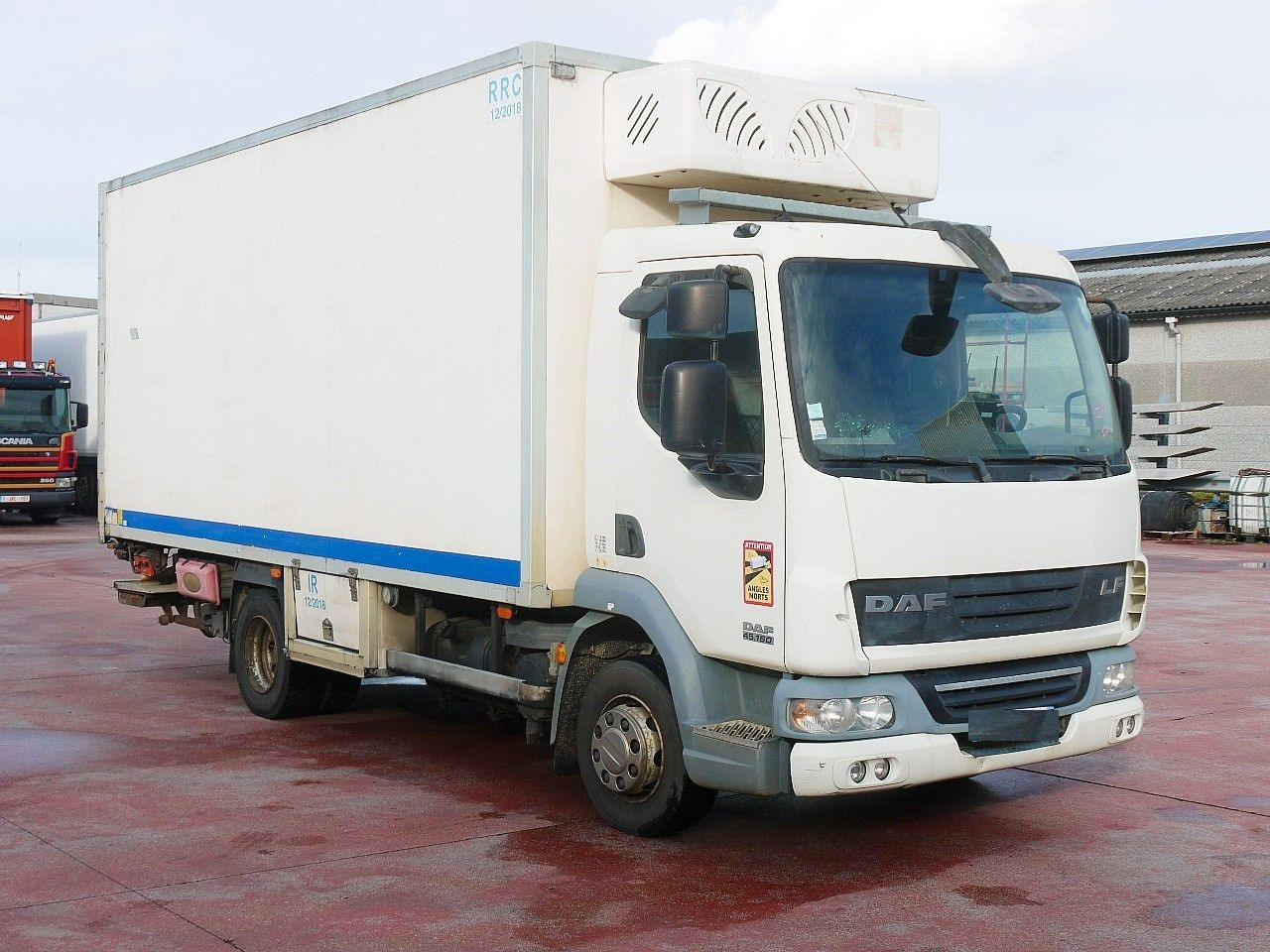 DAF LF 45.160 ISOTHERM KOFFER LADEBORDWAND - Kamion hladnjača: slika DAF LF 45.160 ISOTHERM KOFFER LADEBORDWAND - Kamion hladnjača DAF LF 45.160 ISOTHERM KOFFER LADEBORDWAND - Kamion hladnjača: slika DAF LF 45.160 ISOTHERM KOFFER LADEBORDWAND - Kamion hladnjača