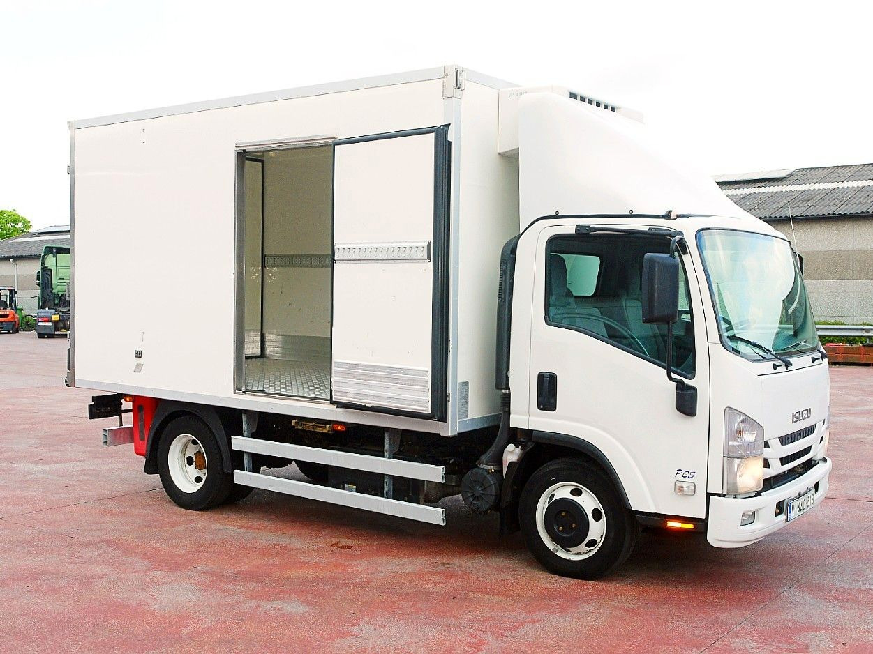 Isuzu N2R 75 KUHLKOFFER THERMOKING V500 MAX €6 - Dostavno vozilo hladnjača: slika Isuzu N2R 75 KUHLKOFFER THERMOKING V500 MAX €6 - Dostavno vozilo hladnjača Isuzu N2R 75 KUHLKOFFER THERMOKING V500 MAX €6 - Dostavno vozilo hladnjača: slika Isuzu N2R 75 KUHLKOFFER THERMOKING V500 MAX €6 - Dostavno vozilo hladnjača