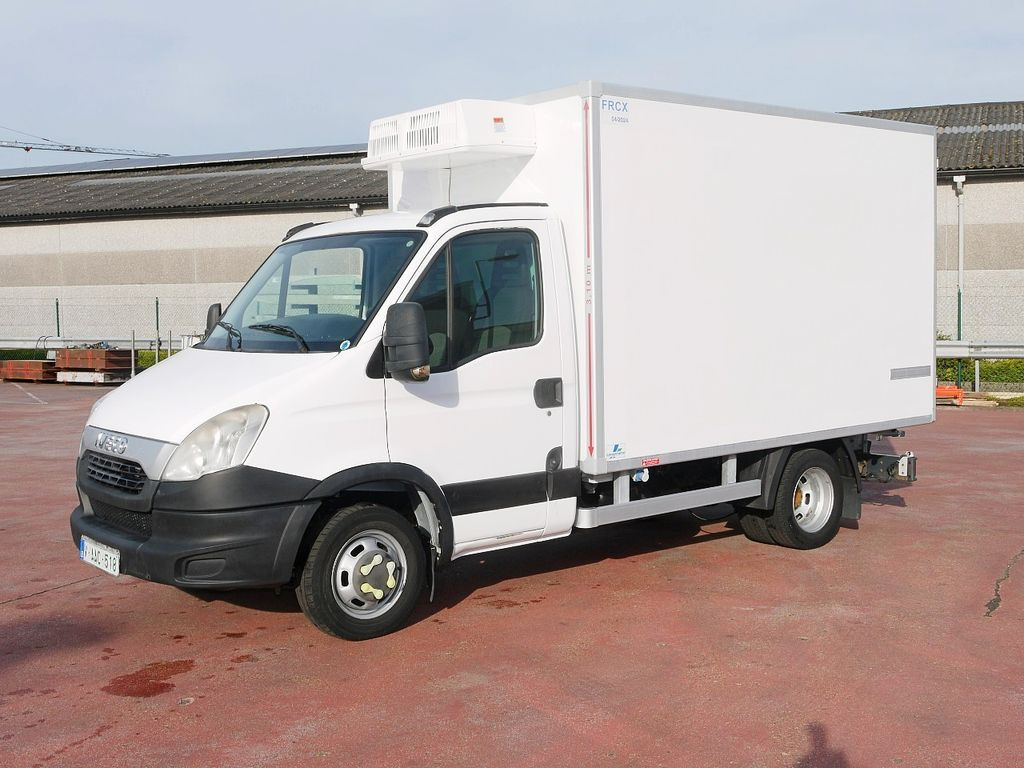 Iveco 35C13 DAILY KUHLKOFFER RELEC FROID TR32 -20C - Dostavno vozilo hladnjača: slika Iveco 35C13 DAILY KUHLKOFFER RELEC FROID TR32 -20C - Dostavno vozilo hladnjača Iveco 35C13 DAILY KUHLKOFFER RELEC FROID TR32 -20C - Dostavno vozilo hladnjača: slika Iveco 35C13 DAILY KUHLKOFFER RELEC FROID TR32 -20C - Dostavno vozilo hladnjača