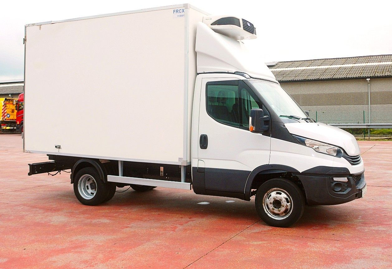 Iveco 35C16 DAILY FLEISH BAHNEN + HACKEN CARRIER PULSR - Dostavno vozilo hladnjača: slika  Iveco 35C16 DAILY FLEISH BAHNEN + HACKEN CARRIER PULSR - Dostavno vozilo hladnjača Iveco 35C16 DAILY FLEISH BAHNEN + HACKEN CARRIER PULSR - Dostavno vozilo hladnjača: slika  Iveco 35C16 DAILY FLEISH BAHNEN + HACKEN CARRIER PULSR - Dostavno vozilo hladnjača