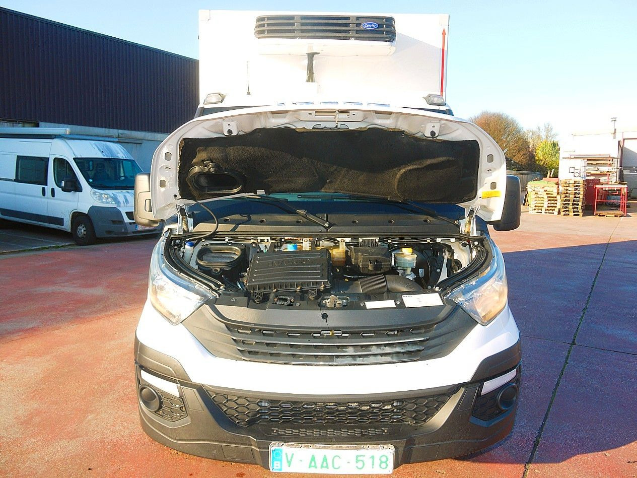 Dostavno vozilo hladnjača Iveco 35S14 DAILY KUHLKOFFER CARRIER XARIOS 350 -29C: slika Dostavno vozilo hladnjača Iveco 35S14 DAILY KUHLKOFFER CARRIER XARIOS 350 -29C