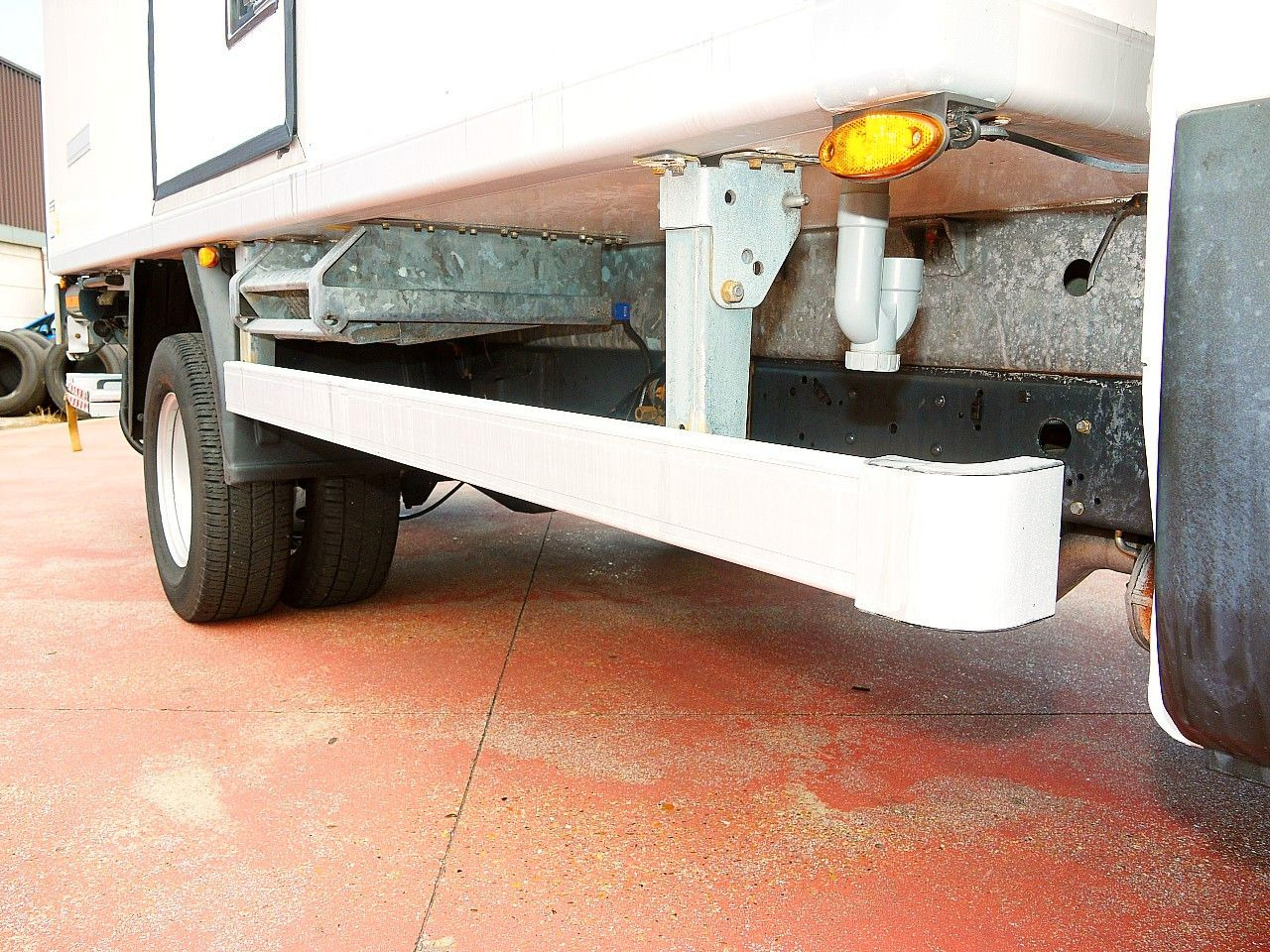 Dostavno vozilo hladnjača Iveco 70C17 KUHLKOFFER CARRIER XARIOS 500 A/C LUFT LBW: slika Dostavno vozilo hladnjača Iveco 70C17 KUHLKOFFER CARRIER XARIOS 500 A/C LUFT LBW Dostavno vozilo hladnjača Iveco 70C17 KUHLKOFFER CARRIER XARIOS 500 A/C LUFT LBW: slika Dostavno vozilo hladnjača Iveco 70C17 KUHLKOFFER CARRIER XARIOS 500 A/C LUFT LBW