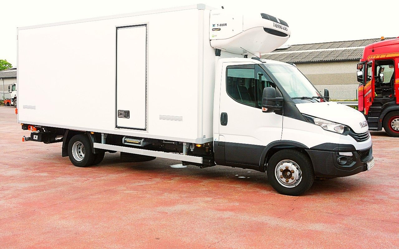 Iveco 72C21 70 65 DAILY THERMOKING T800 A/C LBW LUFT - Dostavno vozilo hladnjača: slika Iveco 72C21 70 65 DAILY THERMOKING T800 A/C LBW LUFT - Dostavno vozilo hladnjača Iveco 72C21 70 65 DAILY THERMOKING T800 A/C LBW LUFT - Dostavno vozilo hladnjača: slika Iveco 72C21 70 65 DAILY THERMOKING T800 A/C LBW LUFT - Dostavno vozilo hladnjača
