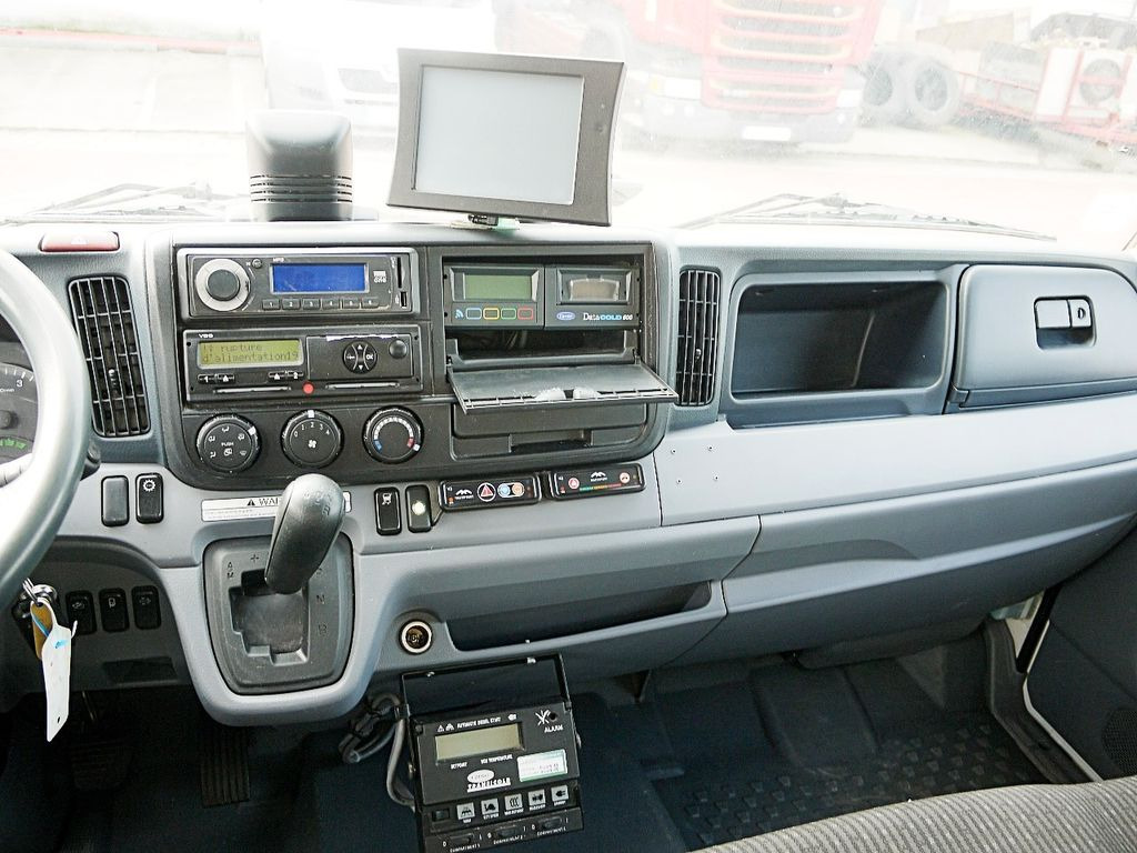 Dostavno vozilo hladnjača Mitsubishi FUSO CANTER KUHLKOFFER CARRIER SUPRA 750 MULTI Mitsubishi FUSO CANTER KUHLKOFFER CARRIER SUPRA 750 MULTI: slika Dostavno vozilo hladnjača Mitsubishi FUSO CANTER KUHLKOFFER CARRIER SUPRA 750 MULTI Mitsubishi FUSO CANTER KUHLKOFFER CARRIER SUPRA 750 MULTI Dostavno vozilo hladnjača Mitsubishi FUSO CANTER KUHLKOFFER CARRIER SUPRA 750 MULTI Mitsubishi FUSO CANTER KUHLKOFFER CARRIER SUPRA 750 MULTI: slika Dostavno vozilo hladnjača Mitsubishi FUSO CANTER KUHLKOFFER CARRIER SUPRA 750 MULTI Mitsubishi FUSO CANTER KUHLKOFFER CARRIER SUPRA 750 MULTI