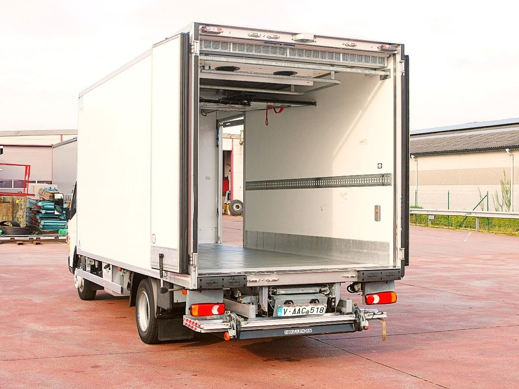 Dostavno vozilo hladnjača Mitsubishi FUSO CANTER KUHLKOFFER CARRIER SUPRA 750 MULTI Mitsubishi FUSO CANTER KUHLKOFFER CARRIER SUPRA 750 MULTI: slika Dostavno vozilo hladnjača Mitsubishi FUSO CANTER KUHLKOFFER CARRIER SUPRA 750 MULTI Mitsubishi FUSO CANTER KUHLKOFFER CARRIER SUPRA 750 MULTI Dostavno vozilo hladnjača Mitsubishi FUSO CANTER KUHLKOFFER CARRIER SUPRA 750 MULTI Mitsubishi FUSO CANTER KUHLKOFFER CARRIER SUPRA 750 MULTI: slika Dostavno vozilo hladnjača Mitsubishi FUSO CANTER KUHLKOFFER CARRIER SUPRA 750 MULTI Mitsubishi FUSO CANTER KUHLKOFFER CARRIER SUPRA 750 MULTI