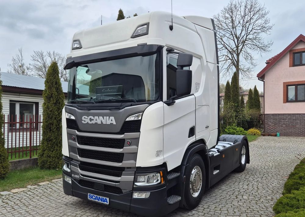 Scania R450 - Tegljač: slika Scania R450 - Tegljač Scania R450 - Tegljač: slika Scania R450 - Tegljač