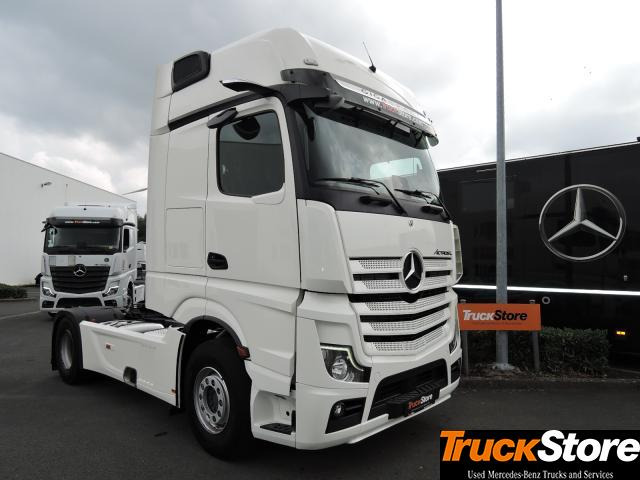 Mercedes-Benz Actros 1845 LS - Tegljač: slika Mercedes-Benz Actros 1845 LS - Tegljač Mercedes-Benz Actros 1845 LS - Tegljač: slika Mercedes-Benz Actros 1845 LS - Tegljač