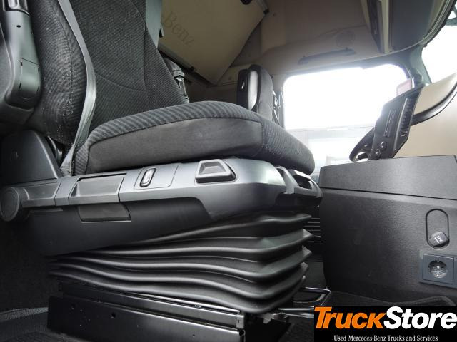 Mercedes-Benz Actros 1845 LS - Tegljač: slika Mercedes-Benz Actros 1845 LS - Tegljač Mercedes-Benz Actros 1845 LS - Tegljač: slika Mercedes-Benz Actros 1845 LS - Tegljač