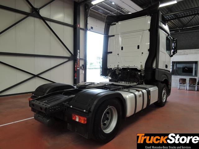 Mercedes-Benz Actros 1851 LS - Tegljač: slika Mercedes-Benz Actros 1851 LS - Tegljač Mercedes-Benz Actros 1851 LS - Tegljač: slika Mercedes-Benz Actros 1851 LS - Tegljač