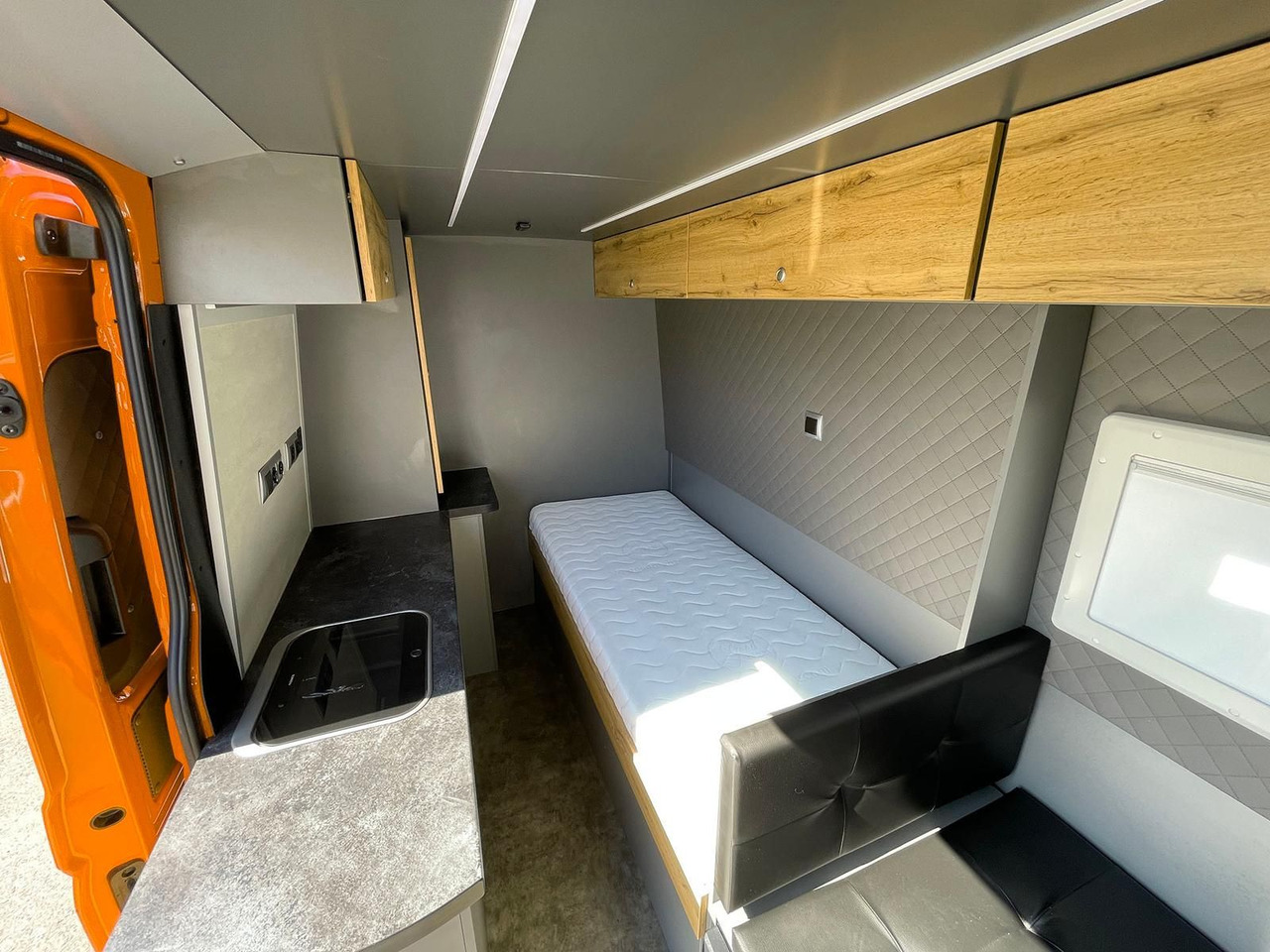 Dostavno vozilo MAN TGE 3.180 L3H3 Individual S BF3+ BEGLEITFAHRZEUG: slika Dostavno vozilo MAN TGE 3.180 L3H3 Individual S BF3+ BEGLEITFAHRZEUG