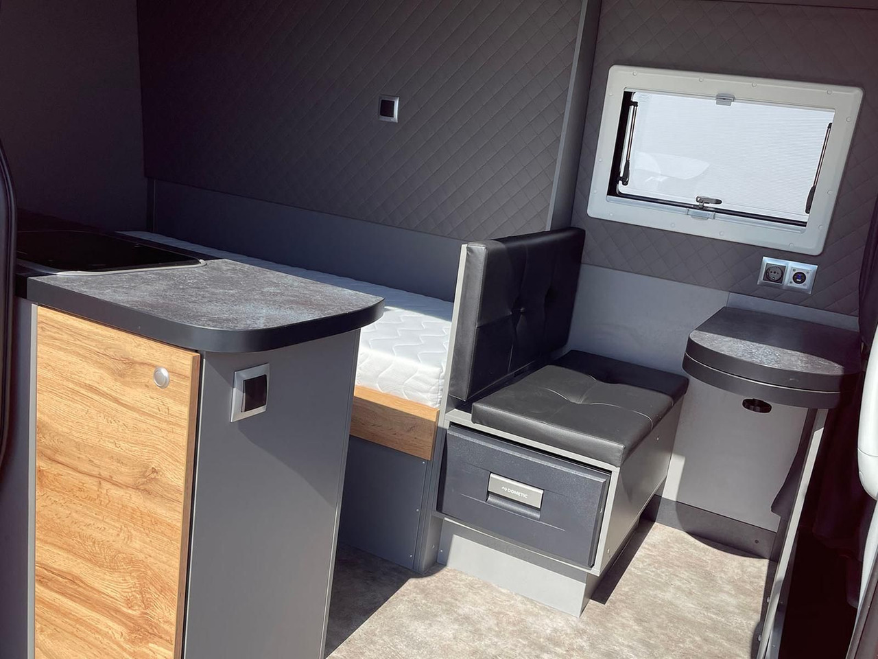 Dostavno vozilo MAN TGE 3.180 L3H3 Individual S BF3+ BEGLEITFAHRZEUG: slika Dostavno vozilo MAN TGE 3.180 L3H3 Individual S BF3+ BEGLEITFAHRZEUG