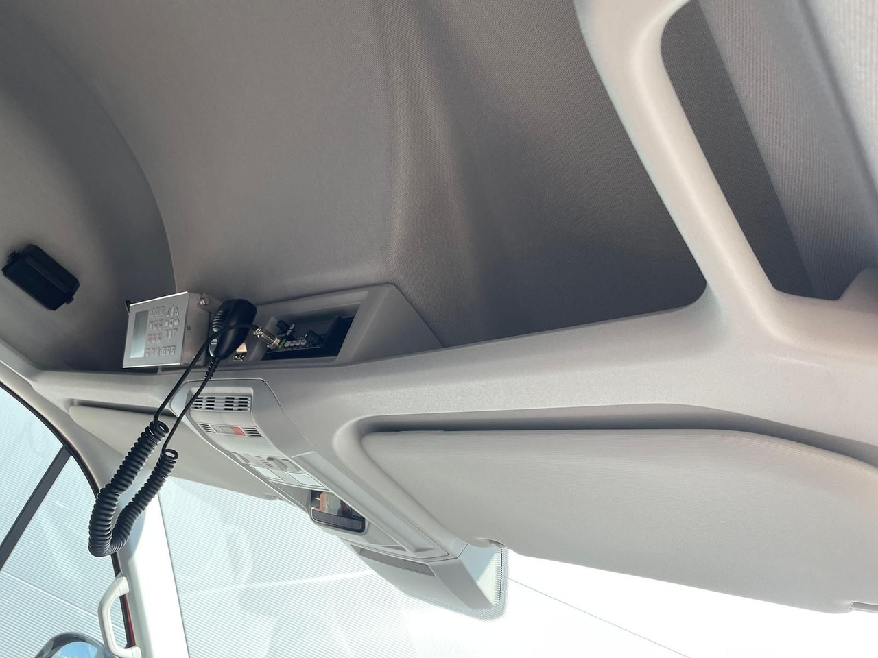 Dostavno vozilo MAN TGE 3.180 L3H3 Individual S BF3+ BEGLEITFAHRZEUG: slika Dostavno vozilo MAN TGE 3.180 L3H3 Individual S BF3+ BEGLEITFAHRZEUG