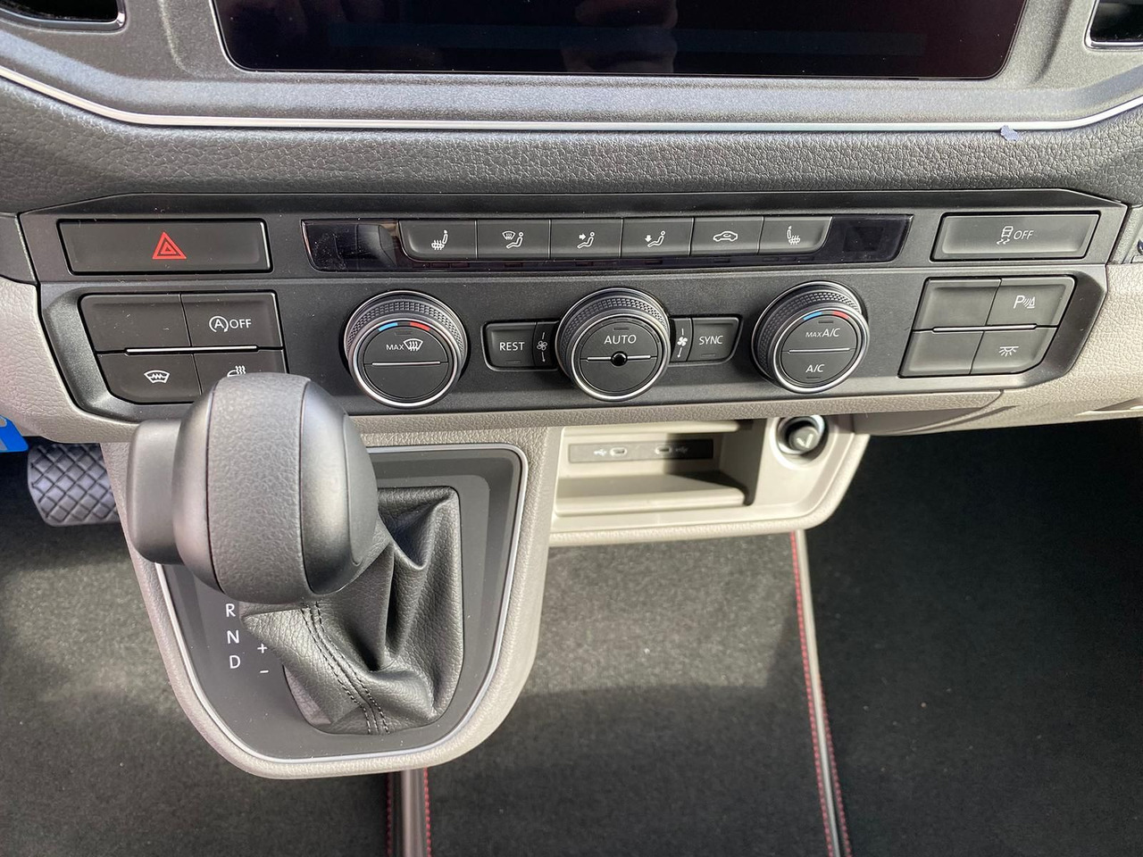 Dostavno vozilo MAN TGE 3.180 L3H3 Individual S BF3+ BEGLEITFAHRZEUG: slika Dostavno vozilo MAN TGE 3.180 L3H3 Individual S BF3+ BEGLEITFAHRZEUG