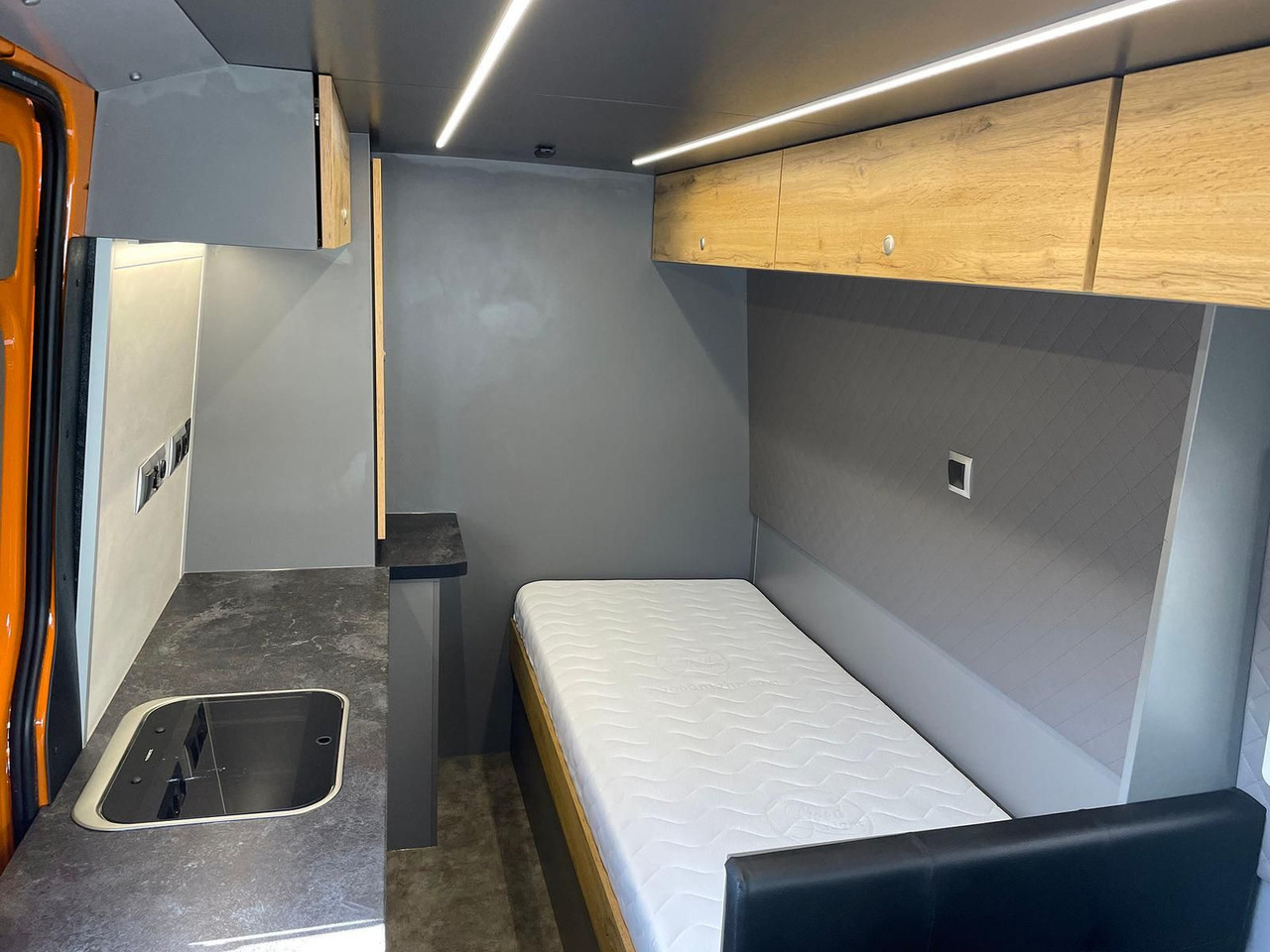 Dostavno vozilo MAN TGE 3.180 L3H3 Individual S BF3+ BEGLEITFAHRZEUG: slika Dostavno vozilo MAN TGE 3.180 L3H3 Individual S BF3+ BEGLEITFAHRZEUG