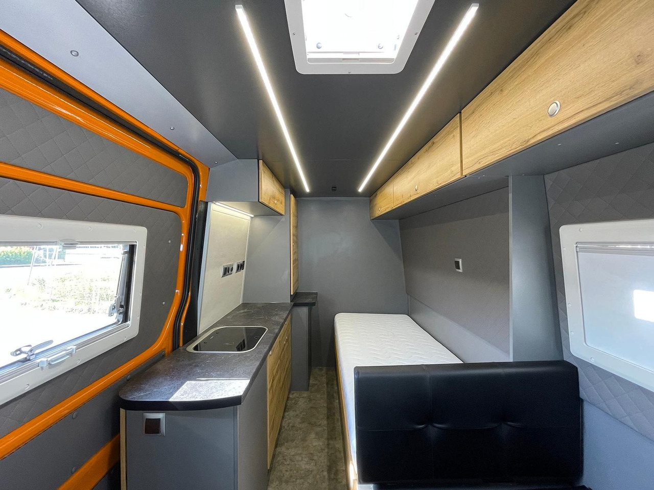 Dostavno vozilo MAN TGE 3.180 L3H3 Individual S BF3+ BEGLEITFAHRZEUG: slika Dostavno vozilo MAN TGE 3.180 L3H3 Individual S BF3+ BEGLEITFAHRZEUG