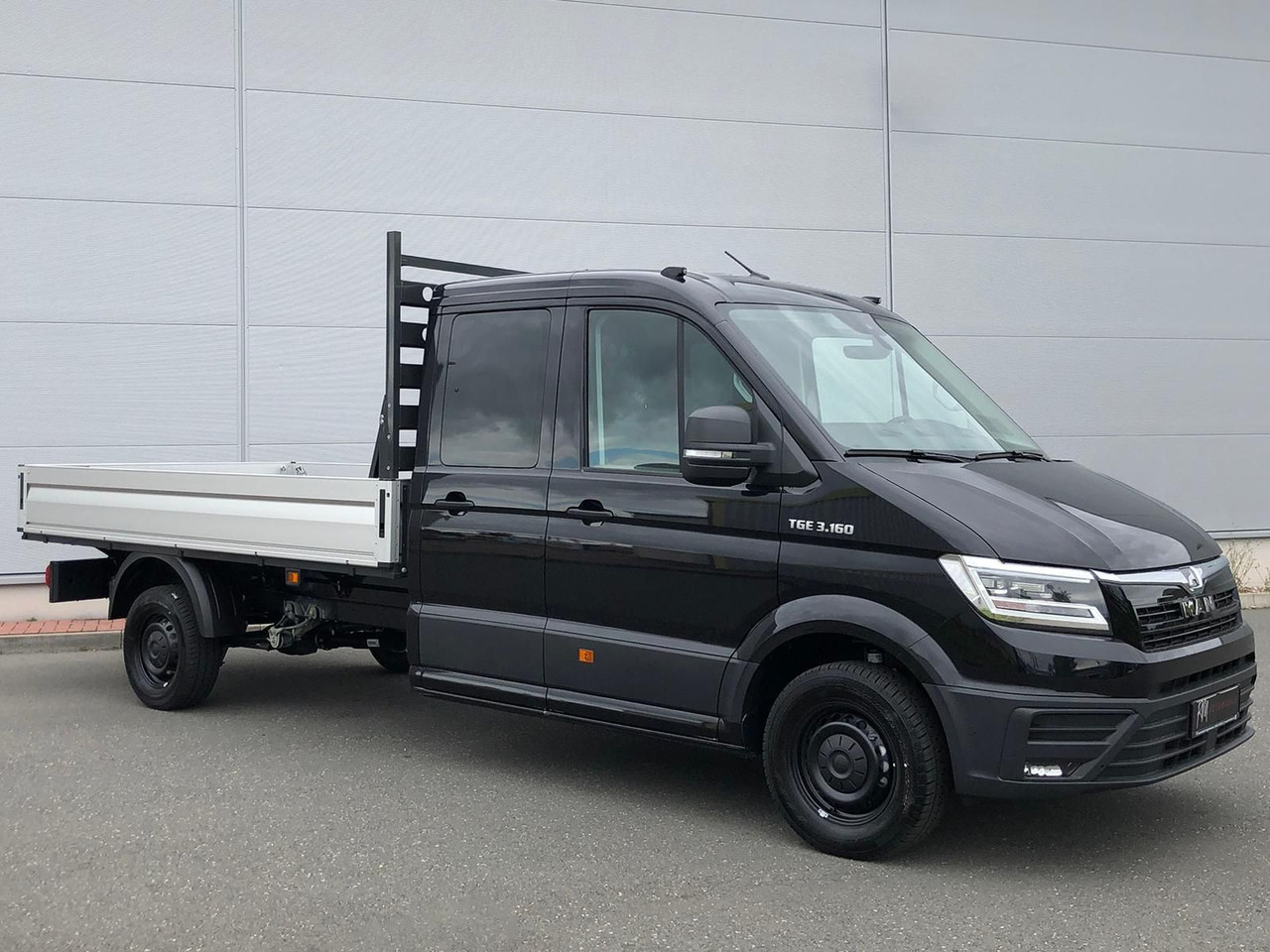 MAN TGE 3.160 Pritsche DOKA LR HECK AHK 3.5t ACC NAV - Dostavno vozilo s ravnom platformom, Dostavno vozilo s dvostrukom kabinom: slika MAN TGE 3.160 Pritsche DOKA LR HECK AHK 3.5t ACC NAV - Dostavno vozilo s ravnom platformom, Dostavno vozilo s dvostrukom kabinom MAN TGE 3.160 Pritsche DOKA LR HECK AHK 3.5t ACC NAV - Dostavno vozilo s ravnom platformom, Dostavno vozilo s dvostrukom kabinom: slika MAN TGE 3.160 Pritsche DOKA LR HECK AHK 3.5t ACC NAV - Dostavno vozilo s ravnom platformom, Dostavno vozilo s dvostrukom kabinom