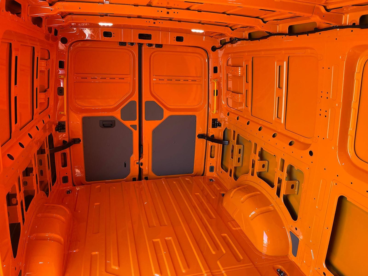 Automobil MAN TGE 3.180 Kasten L3H2 4x4 AUTOM ACC NAVI: slika Automobil MAN TGE 3.180 Kasten L3H2 4x4 AUTOM ACC NAVI