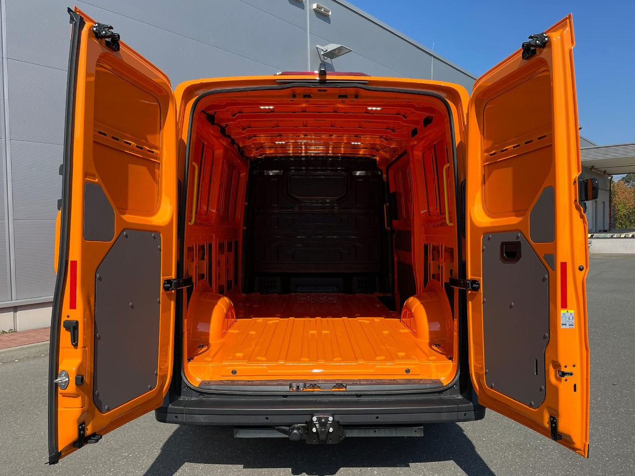 Automobil MAN TGE 3.180 Kasten L3H2 4x4 AUTOM ACC NAVI: slika Automobil MAN TGE 3.180 Kasten L3H2 4x4 AUTOM ACC NAVI