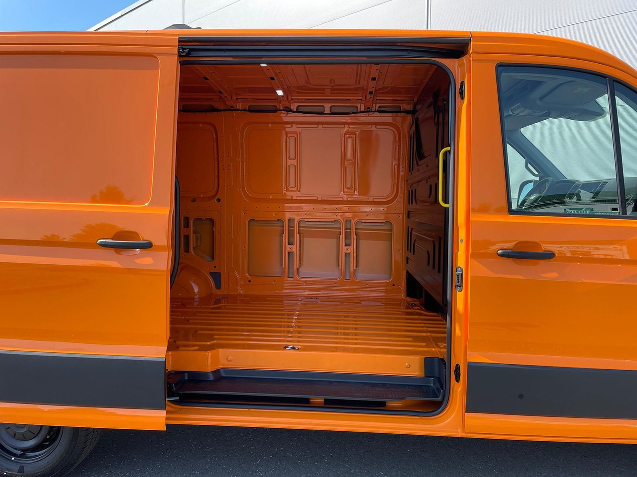 Automobil MAN TGE 3.180 Kasten L3H2 4x4 AUTOM ACC NAVI: slika Automobil MAN TGE 3.180 Kasten L3H2 4x4 AUTOM ACC NAVI