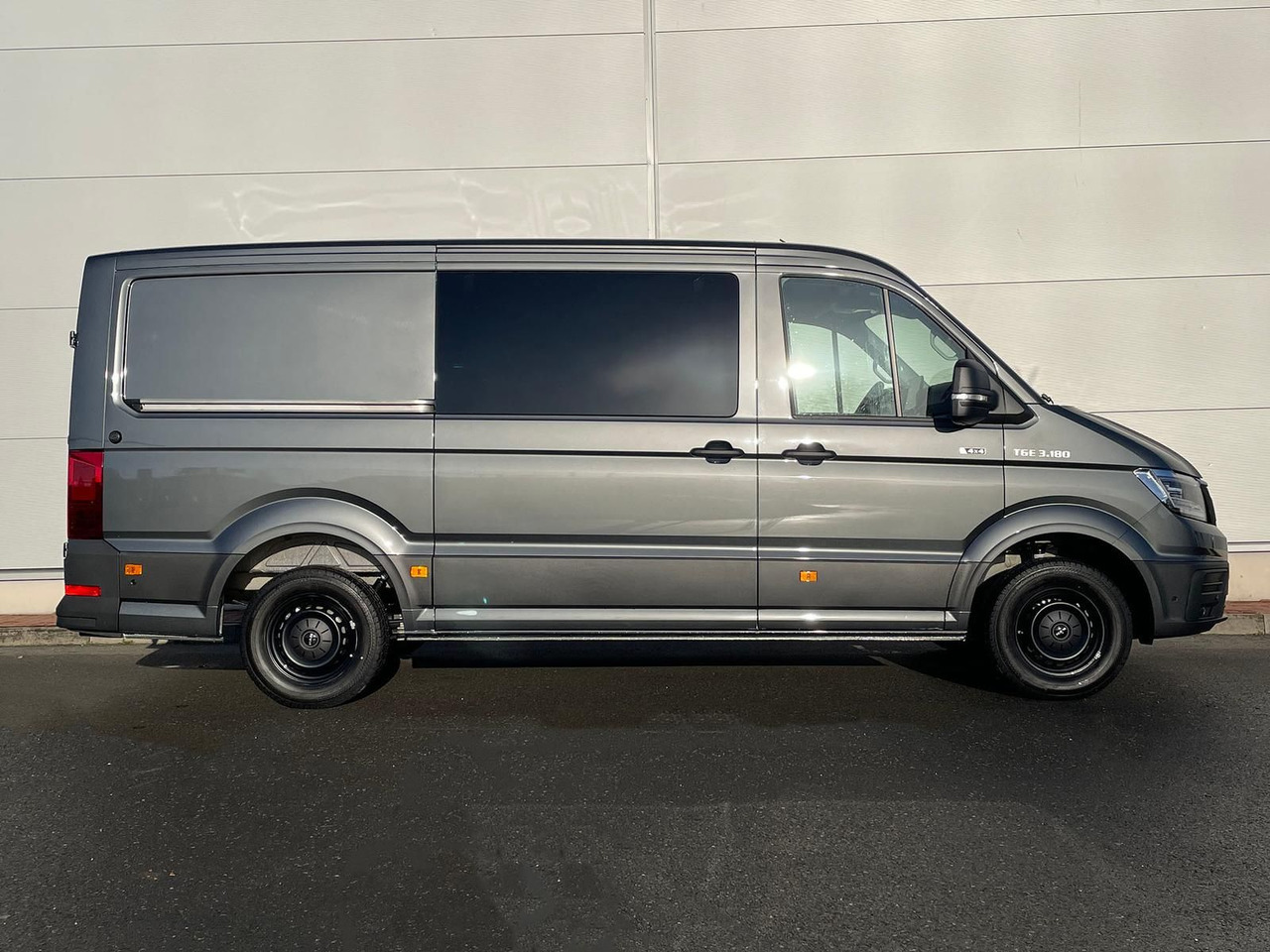 MAN TGE 3.180 L3H2 MIXTO 4x4 AUTOM ACC LED AHK DAB - Automobil: slika MAN TGE 3.180 L3H2 MIXTO 4x4 AUTOM ACC LED AHK DAB - Automobil MAN TGE 3.180 L3H2 MIXTO 4x4 AUTOM ACC LED AHK DAB - Automobil: slika MAN TGE 3.180 L3H2 MIXTO 4x4 AUTOM ACC LED AHK DAB - Automobil