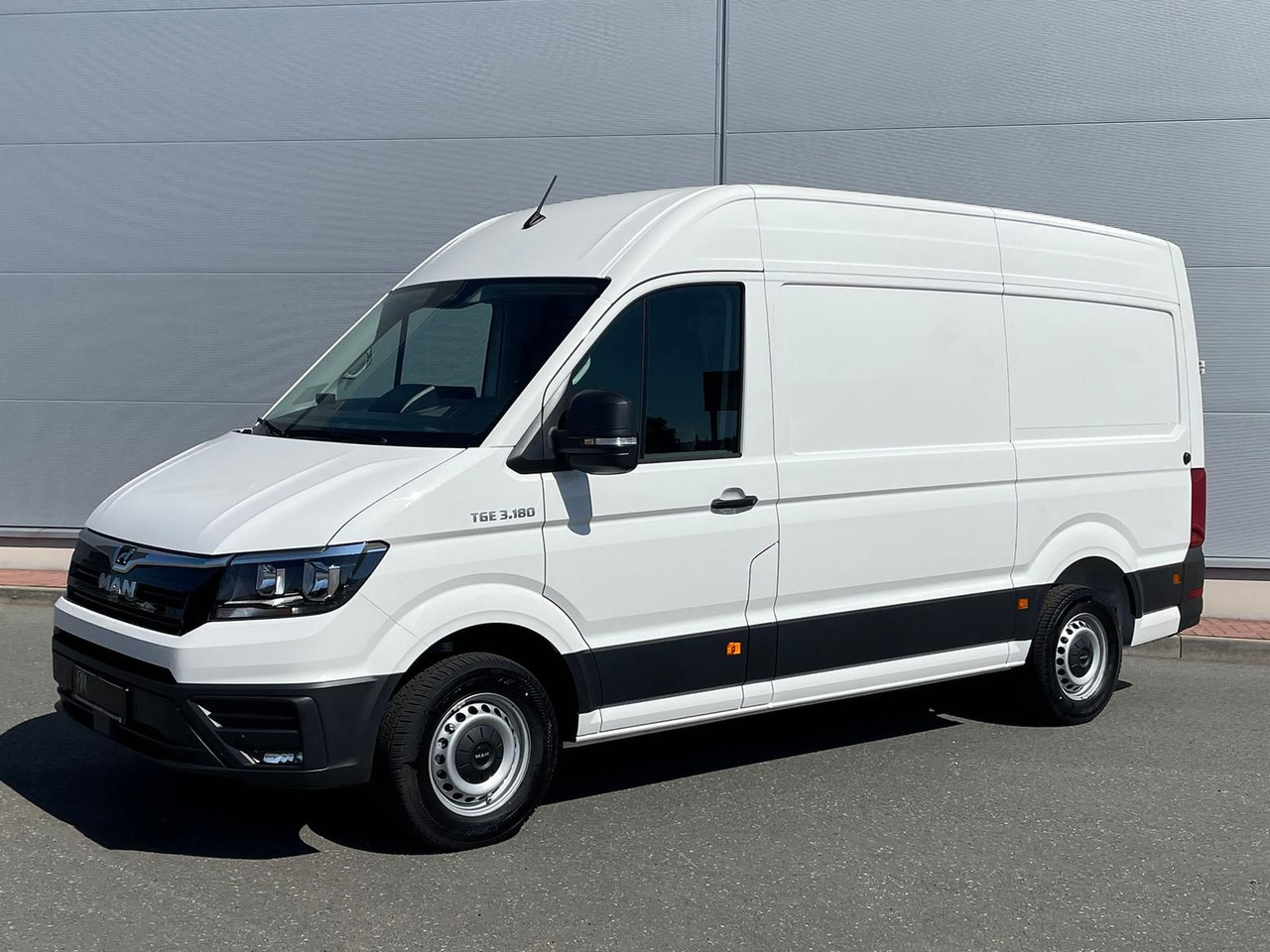 MAN TGE 3.180 L3H3 Kasten KAMERA NAVI DAB SITZH TEMP - Furgon: slika MAN TGE 3.180 L3H3 Kasten KAMERA NAVI DAB SITZH TEMP - Furgon MAN TGE 3.180 L3H3 Kasten KAMERA NAVI DAB SITZH TEMP - Furgon: slika MAN TGE 3.180 L3H3 Kasten KAMERA NAVI DAB SITZH TEMP - Furgon