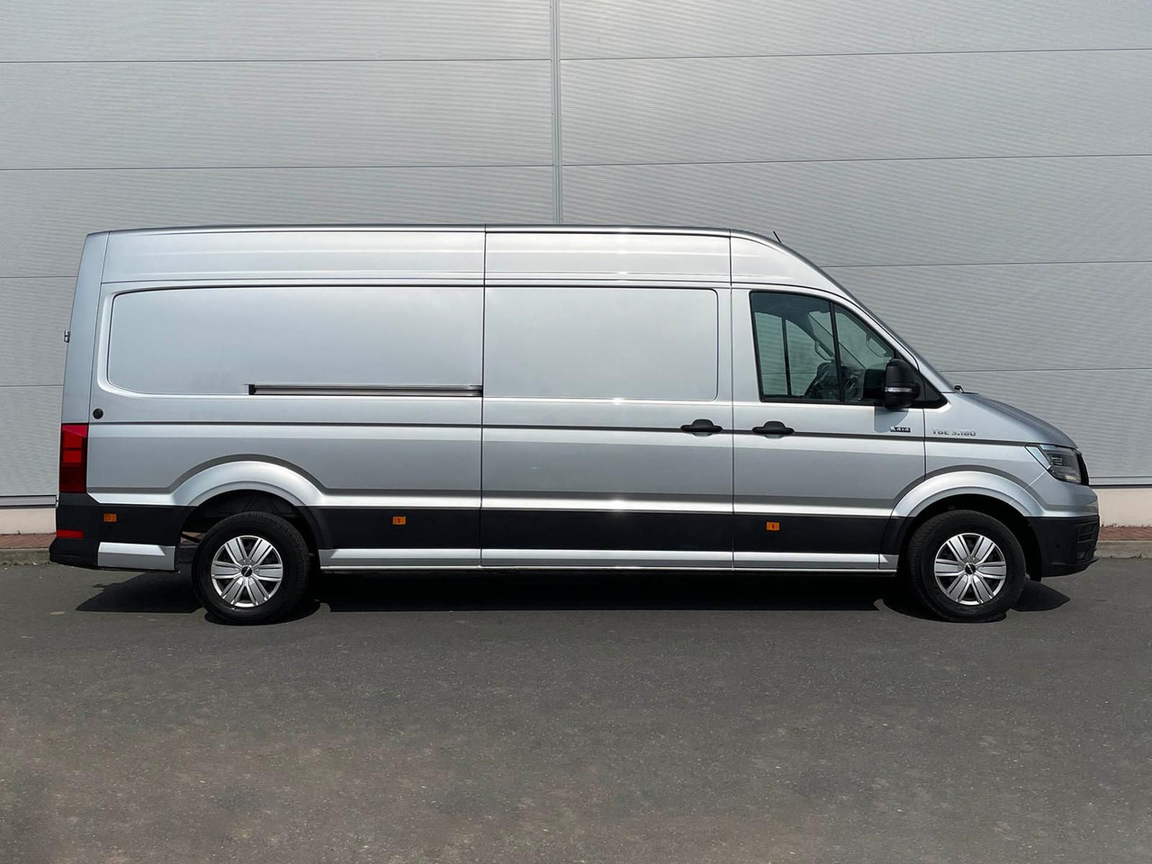 MAN TGE 3.180 L4H3 Kasten 4x4 Autom LED ACC AHK - Automobil: slika MAN TGE 3.180 L4H3 Kasten 4x4 Autom LED ACC AHK - Automobil MAN TGE 3.180 L4H3 Kasten 4x4 Autom LED ACC AHK - Automobil: slika MAN TGE 3.180 L4H3 Kasten 4x4 Autom LED ACC AHK - Automobil