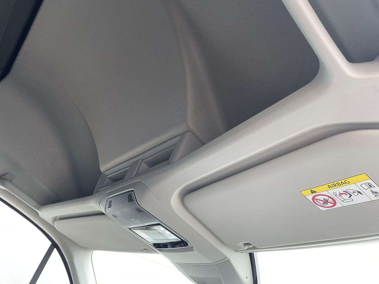 Furgon MAN TGE 3.180 L4H3 Kasten STANDHZ ACC LED SITZHZ: slika Furgon MAN TGE 3.180 L4H3 Kasten STANDHZ ACC LED SITZHZ Furgon MAN TGE 3.180 L4H3 Kasten STANDHZ ACC LED SITZHZ: slika Furgon MAN TGE 3.180 L4H3 Kasten STANDHZ ACC LED SITZHZ