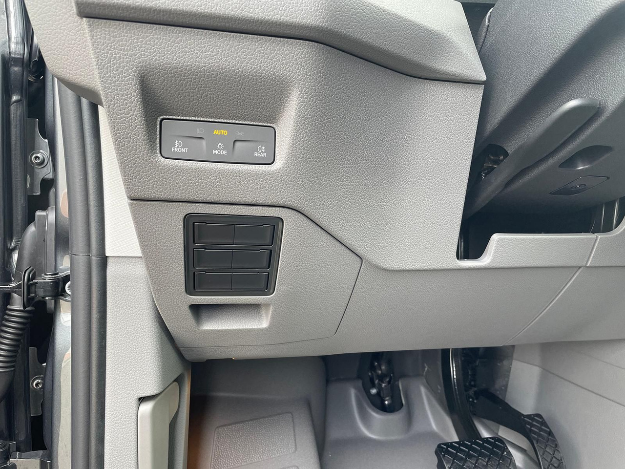 Furgon MAN TGE 3.180 L4H3 Kasten STANDHZ ACC LED SITZHZ: slika Furgon MAN TGE 3.180 L4H3 Kasten STANDHZ ACC LED SITZHZ Furgon MAN TGE 3.180 L4H3 Kasten STANDHZ ACC LED SITZHZ: slika Furgon MAN TGE 3.180 L4H3 Kasten STANDHZ ACC LED SITZHZ