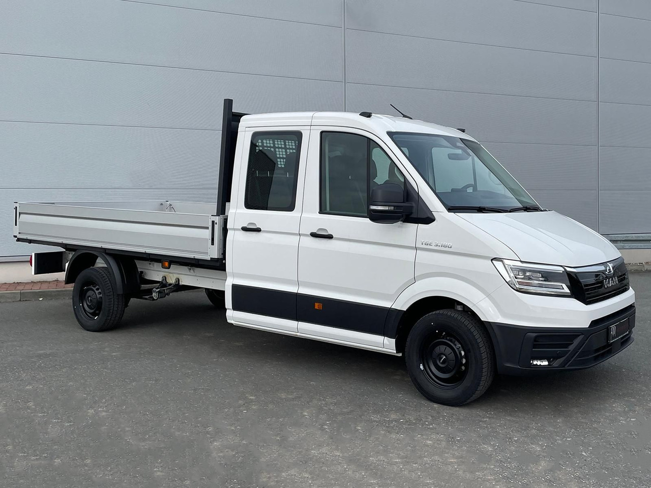 MAN TGE 3.180 Pritsche DOKA LR AHK SITZHZ STANDHZ - Dostavno vozilo s ravnom platformom, Dostavno vozilo s dvostrukom kabinom: slika MAN TGE 3.180 Pritsche DOKA LR AHK SITZHZ STANDHZ - Dostavno vozilo s ravnom platformom, Dostavno vozilo s dvostrukom kabinom MAN TGE 3.180 Pritsche DOKA LR AHK SITZHZ STANDHZ - Dostavno vozilo s ravnom platformom, Dostavno vozilo s dvostrukom kabinom: slika MAN TGE 3.180 Pritsche DOKA LR AHK SITZHZ STANDHZ - Dostavno vozilo s ravnom platformom, Dostavno vozilo s dvostrukom kabinom