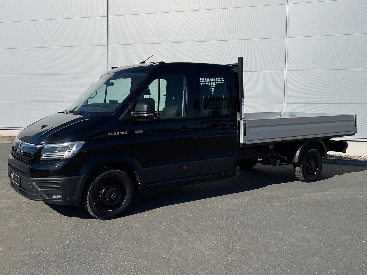 MAN TGE 3.180 Pritsche KIPPER DOKA LR 4x4 ACC LED - Mali kamion kiper, Dostavno vozilo s dvostrukom kabinom: slika MAN TGE 3.180 Pritsche KIPPER DOKA LR 4x4 ACC LED - Mali kamion kiper, Dostavno vozilo s dvostrukom kabinom MAN TGE 3.180 Pritsche KIPPER DOKA LR 4x4 ACC LED - Mali kamion kiper, Dostavno vozilo s dvostrukom kabinom: slika MAN TGE 3.180 Pritsche KIPPER DOKA LR 4x4 ACC LED - Mali kamion kiper, Dostavno vozilo s dvostrukom kabinom