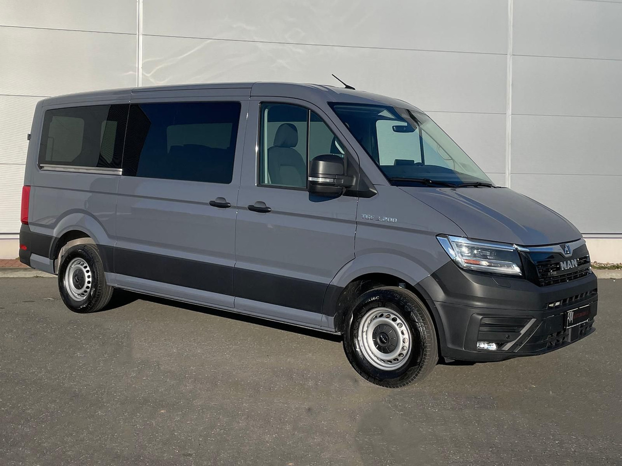 MAN TGE 3.200 L3H2 Kombi 8SITZE ACC LED STANDHZ DAB - Furgon: slika MAN TGE 3.200 L3H2 Kombi 8SITZE ACC LED STANDHZ DAB - Furgon MAN TGE 3.200 L3H2 Kombi 8SITZE ACC LED STANDHZ DAB - Furgon: slika MAN TGE 3.200 L3H2 Kombi 8SITZE ACC LED STANDHZ DAB - Furgon