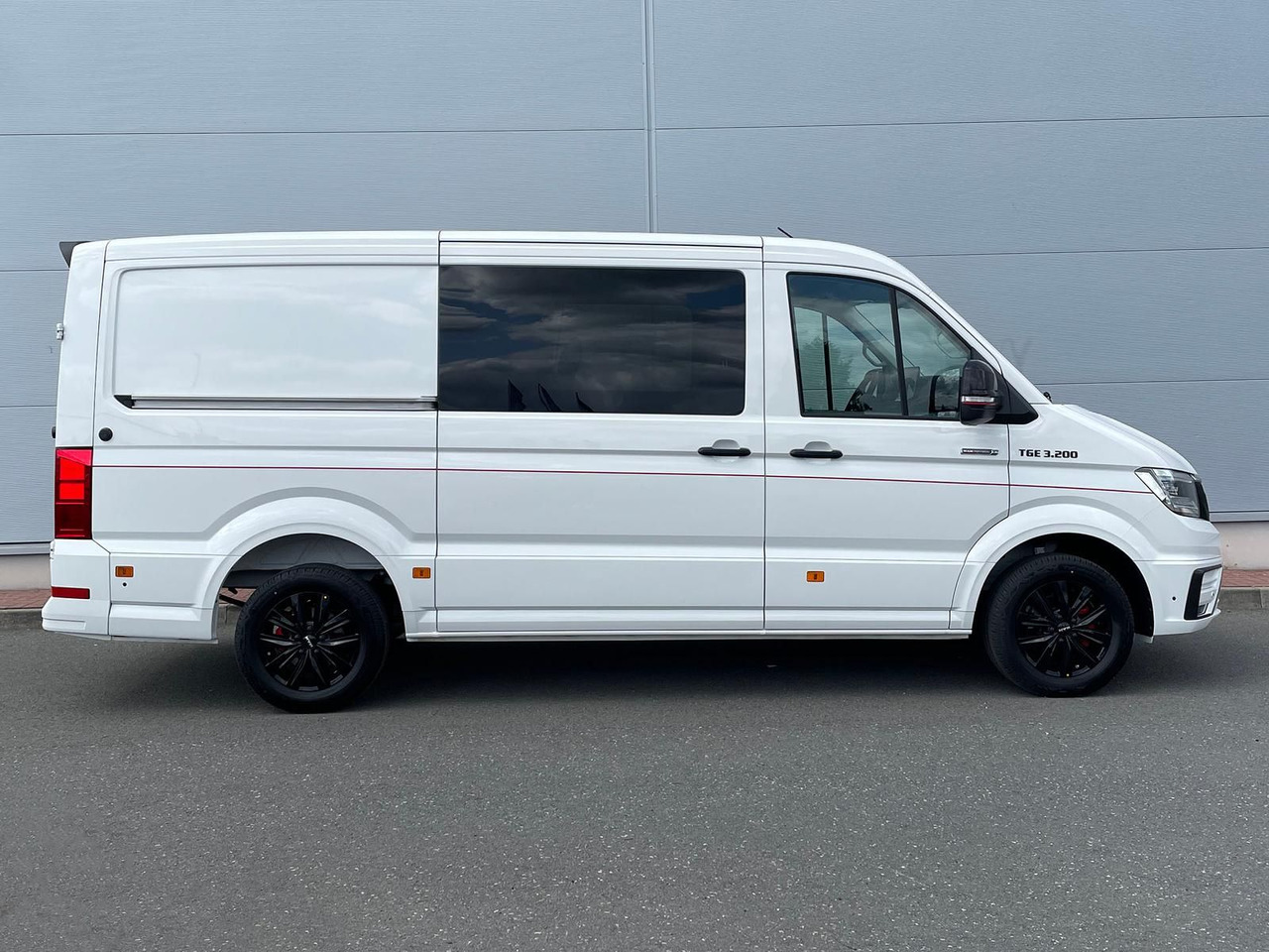 MAN TGE 3.200 L3H2 MIXTO 4x4 Individual S ACC STHZ - Automobil: slika MAN TGE 3.200 L3H2 MIXTO 4x4 Individual S ACC STHZ - Automobil MAN TGE 3.200 L3H2 MIXTO 4x4 Individual S ACC STHZ - Automobil: slika MAN TGE 3.200 L3H2 MIXTO 4x4 Individual S ACC STHZ - Automobil