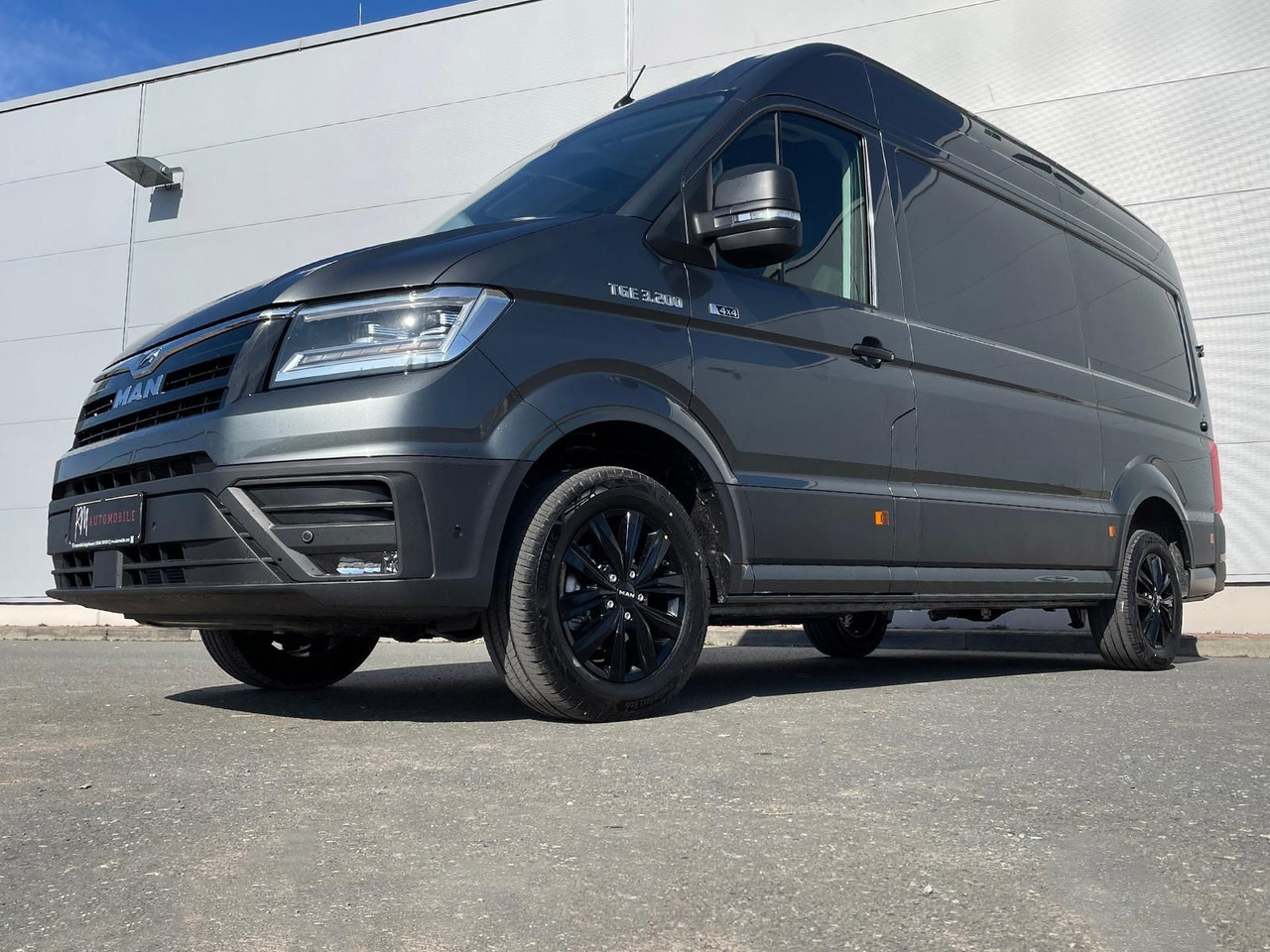 Automobil MAN TGE 3.200 L3H3 Kasten 4x4 CAMPER DREHSITZE AHK: slika Automobil MAN TGE 3.200 L3H3 Kasten 4x4 CAMPER DREHSITZE AHK