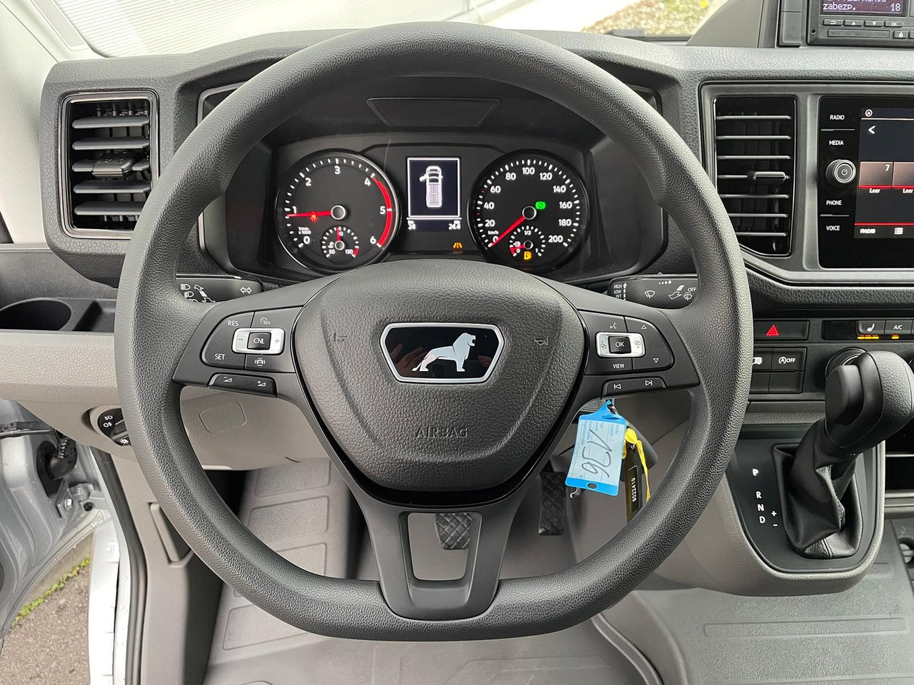 Automobil MAN TGE 5.160 Kasten L4H3 5t 4x4 OBERAIGNER STANDHZ: slika Automobil MAN TGE 5.160 Kasten L4H3 5t 4x4 OBERAIGNER STANDHZ
