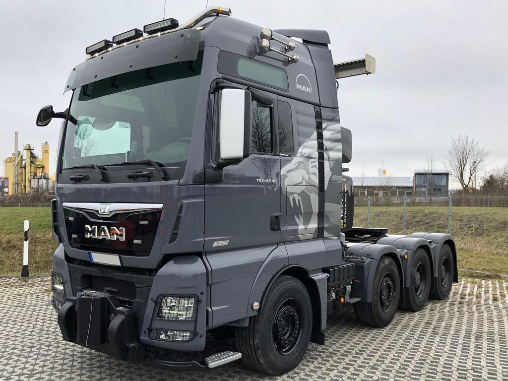 MAN TGX 41.640 8x4 Euro 6,Schwerlast 250t - Tegljač: slika MAN TGX 41.640 8x4 Euro 6,Schwerlast 250t - Tegljač MAN TGX 41.640 8x4 Euro 6,Schwerlast 250t - Tegljač: slika MAN TGX 41.640 8x4 Euro 6,Schwerlast 250t - Tegljač