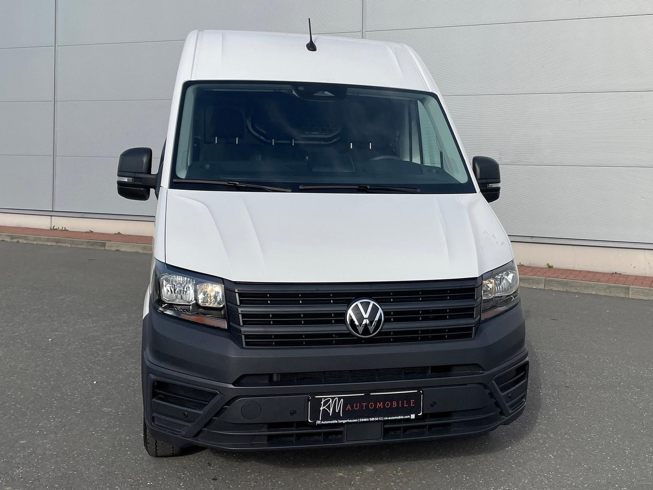 Volkswagen Crafter Kasten 35 L4H3 MFL DAB KLIMA KAMERA - Furgon: slika Volkswagen Crafter Kasten 35 L4H3 MFL DAB KLIMA KAMERA - Furgon Volkswagen Crafter Kasten 35 L4H3 MFL DAB KLIMA KAMERA - Furgon: slika Volkswagen Crafter Kasten 35 L4H3 MFL DAB KLIMA KAMERA - Furgon