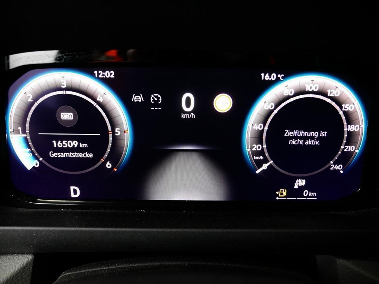 Volkswagen Crafter Kasten 35 L4H3 NAVI DAB KAMERA PDC - Putnički kombi: slika Volkswagen Crafter Kasten 35 L4H3 NAVI DAB KAMERA PDC - Putnički kombi Volkswagen Crafter Kasten 35 L4H3 NAVI DAB KAMERA PDC - Putnički kombi: slika Volkswagen Crafter Kasten 35 L4H3 NAVI DAB KAMERA PDC - Putnički kombi