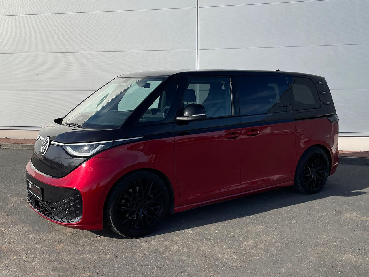 Volkswagen ID.Buzz KW Fahrwerk LM Felgen KLIMA PDC ACC DAB - Putnički kombi, Električno dostavno vozilo: slika Volkswagen ID.Buzz KW Fahrwerk LM Felgen KLIMA PDC ACC DAB - Putnički kombi, Električno dostavno vozilo Volkswagen ID.Buzz KW Fahrwerk LM Felgen KLIMA PDC ACC DAB - Putnički kombi, Električno dostavno vozilo: slika Volkswagen ID.Buzz KW Fahrwerk LM Felgen KLIMA PDC ACC DAB - Putnički kombi, Električno dostavno vozilo