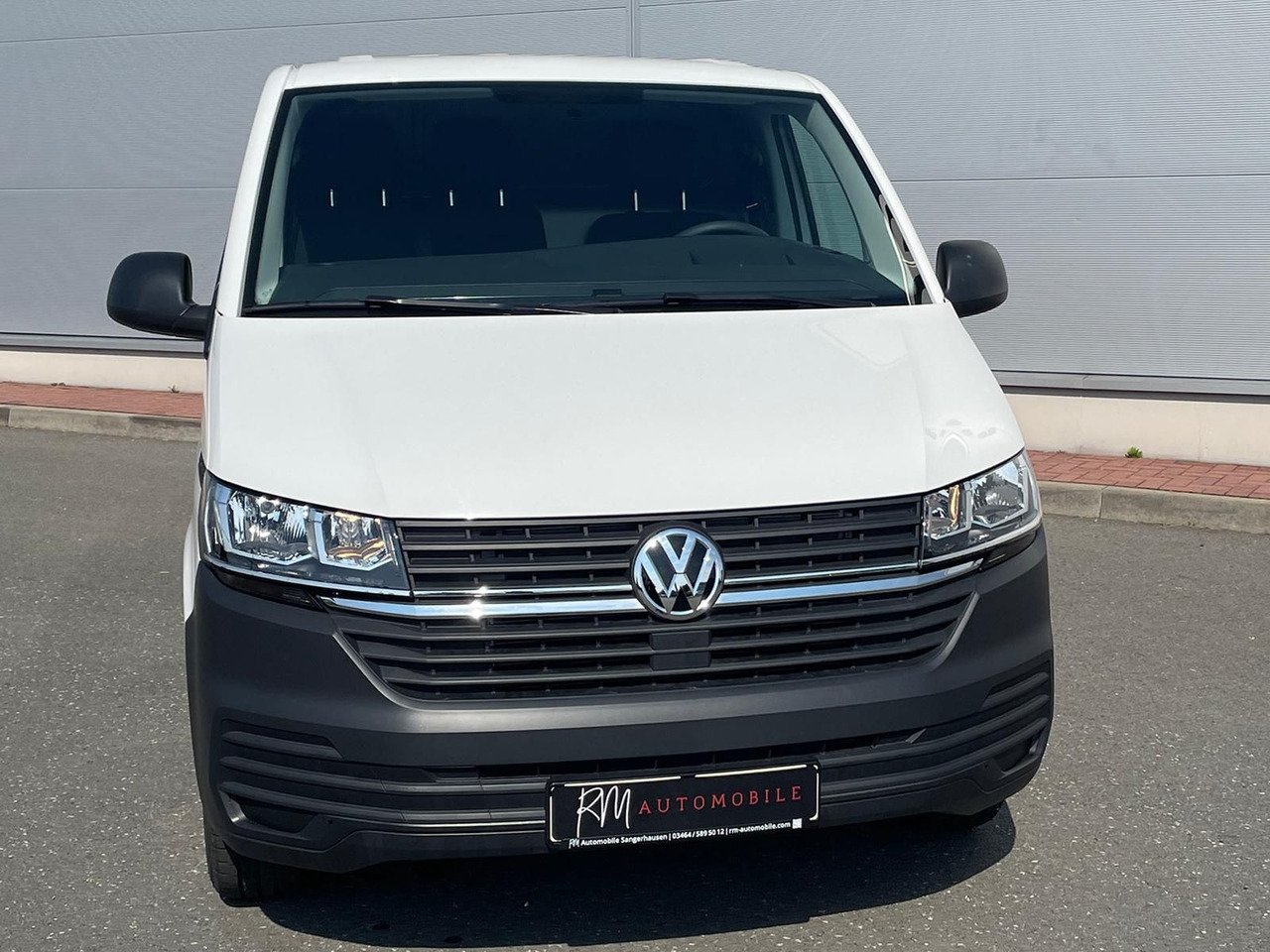Volkswagen T6.1 Transporter LR 2.0 TDI KLIMA PDC - Putnički kombi: slika Volkswagen T6.1 Transporter LR 2.0 TDI KLIMA PDC - Putnički kombi Volkswagen T6.1 Transporter LR 2.0 TDI KLIMA PDC - Putnički kombi: slika Volkswagen T6.1 Transporter LR 2.0 TDI KLIMA PDC - Putnički kombi