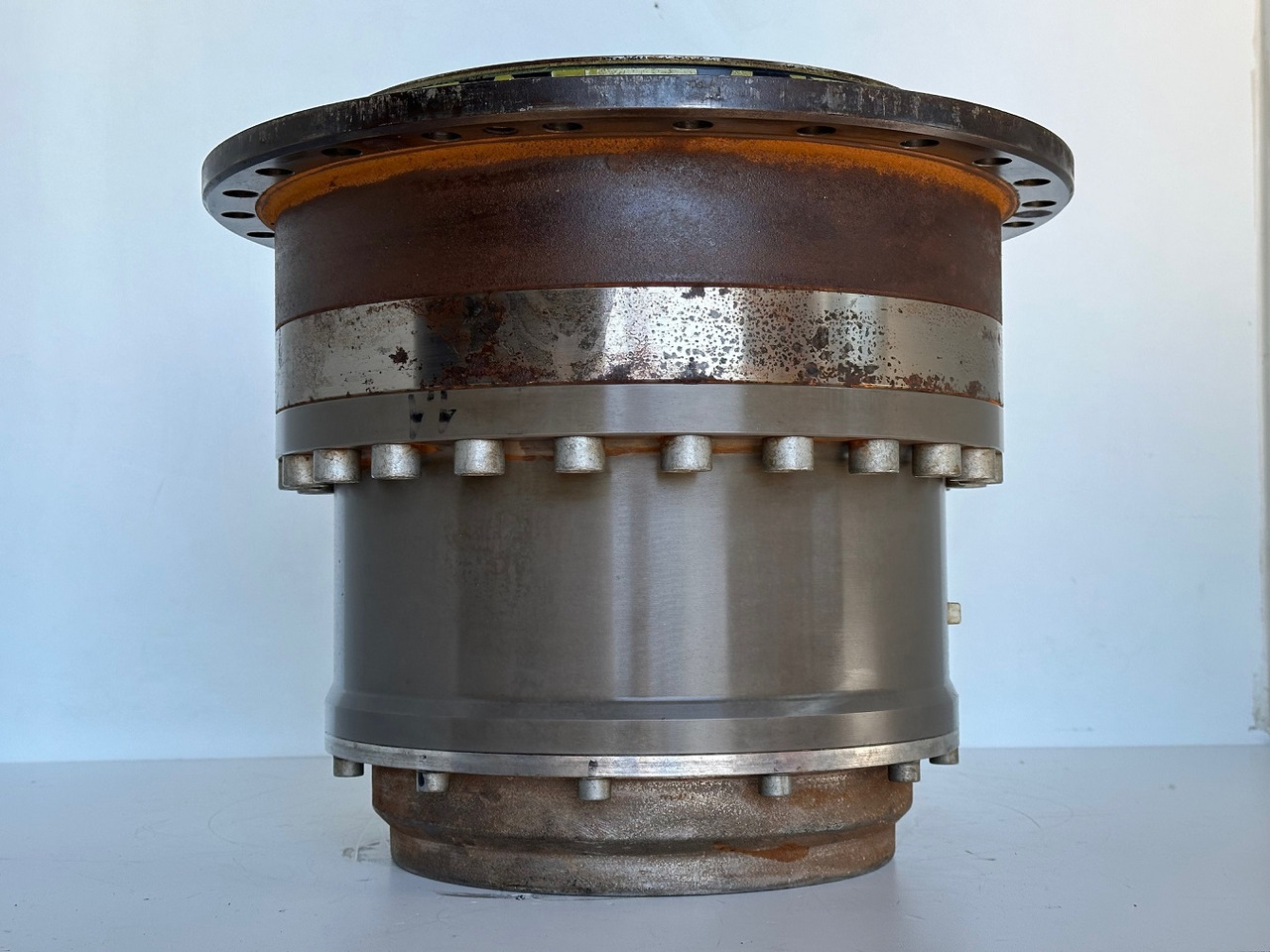 LIEBHERR Original Planetengetriebe ID-Nr.939292201. LI 1010-11,LTM 1200-1,LTM 1200-5-1,LTM 1220-1,LTM 1220-5-1,LTM 1220-5-2,LTM 1230-5-1,LTM 1250-5-1,LTR 1220. #939292201.159-01864# - Mjenjač za Dizalica: slika LIEBHERR Original Planetengetriebe ID-Nr.939292201. LI 1010-11,LTM 1200-1,LTM 1200-5-1,LTM 1220-1,LTM 1220-5-1,LTM 1220-5-2,LTM 1230-5-1,LTM 1250-5-1,LTR 1220. #939292201.159-01864# - Mjenjač za Dizalica LIEBHERR Original Planetengetriebe ID-Nr.939292201. LI 1010-11,LTM 1200-1,LTM 1200-5-1,LTM 1220-1,LTM 1220-5-1,LTM 1220-5-2,LTM 1230-5-1,LTM 1250-5-1,LTR 1220. #939292201.159-01864# - Mjenjač za Dizalica: slika LIEBHERR Original Planetengetriebe ID-Nr.939292201. LI 1010-11,LTM 1200-1,LTM 1200-5-1,LTM 1220-1,LTM 1220-5-1,LTM 1220-5-2,LTM 1230-5-1,LTM 1250-5-1,LTR 1220. #939292201.159-01864# - Mjenjač za Dizalica