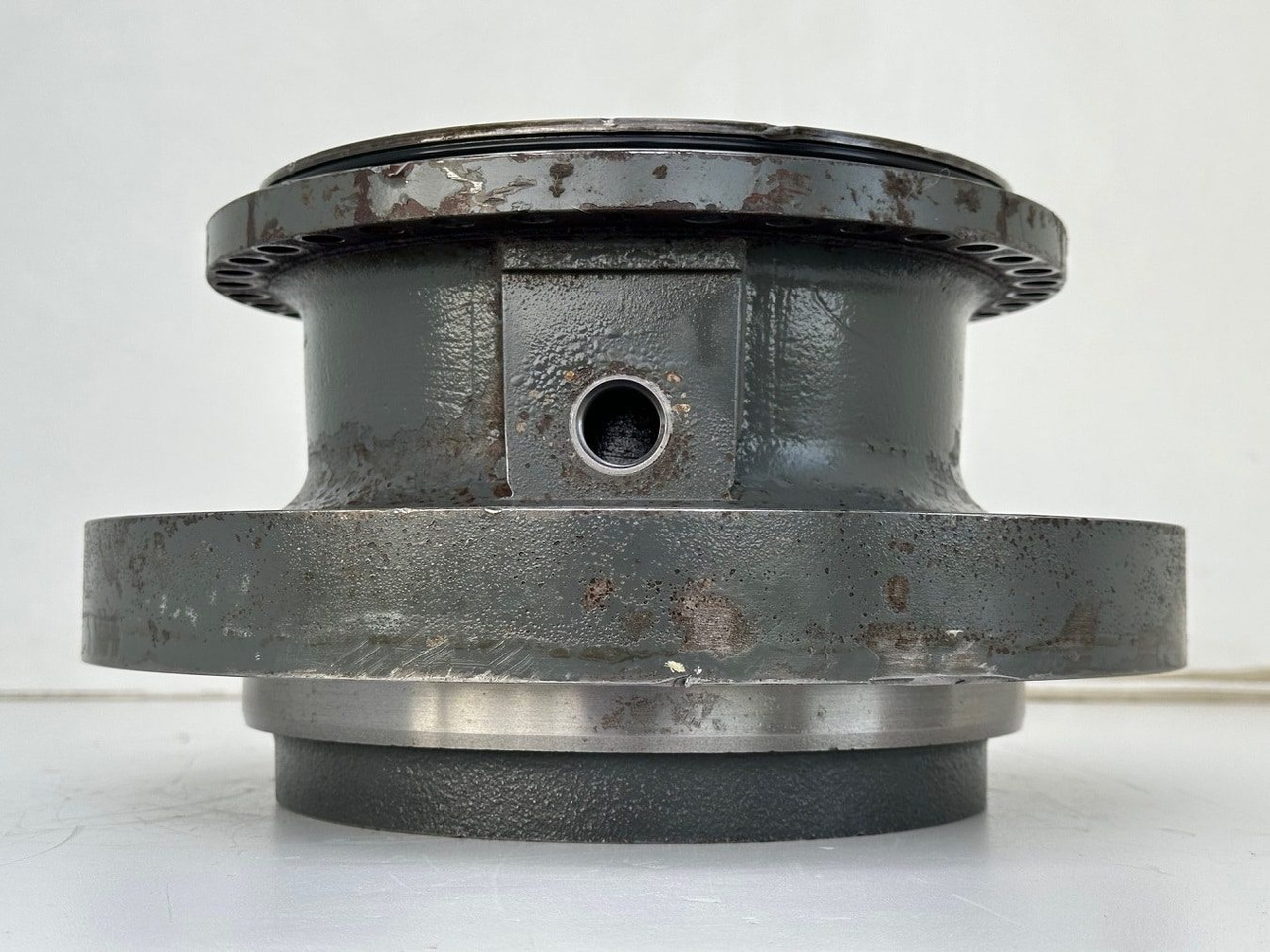 Liebherr Abtriebswellengehäuse ID-Nr.90015650 and Kegelrollenlager ID-Nr.761008503 and Kegelrollenlager ID-Nr.10195527. #BR.GE:10899#1777# - Motor okretanja za Bager gusjeničar: slika Liebherr Abtriebswellengehäuse ID-Nr.90015650 and Kegelrollenlager ID-Nr.761008503 and Kegelrollenlager ID-Nr.10195527. #BR.GE:10899#1777# - Motor okretanja za Bager gusjeničar Liebherr Abtriebswellengehäuse ID-Nr.90015650 and Kegelrollenlager ID-Nr.761008503 and Kegelrollenlager ID-Nr.10195527. #BR.GE:10899#1777# - Motor okretanja za Bager gusjeničar: slika Liebherr Abtriebswellengehäuse ID-Nr.90015650 and Kegelrollenlager ID-Nr.761008503 and Kegelrollenlager ID-Nr.10195527. #BR.GE:10899#1777# - Motor okretanja za Bager gusjeničar