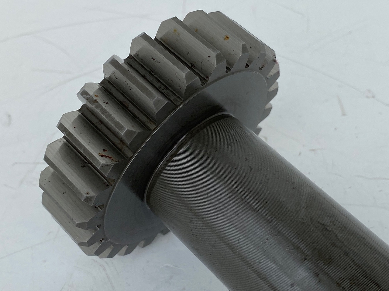 Liebherr Antriebswelle ID-Nr.9443859 - ID-Nr.944385903. LH60, LH80, ER934, ER944, LOS944, LOS946, LOS950, LOS954, R944, R946, R950, R954, RZG390. #AN2804# - Mjenjač za Bager gusjeničar: slika Liebherr Antriebswelle ID-Nr.9443859 - ID-Nr.944385903. LH60, LH80, ER934, ER944, LOS944, LOS946, LOS950, LOS954, R944, R946, R950, R954, RZG390. #AN2804# - Mjenjač za Bager gusjeničar Liebherr Antriebswelle ID-Nr.9443859 - ID-Nr.944385903. LH60, LH80, ER934, ER944, LOS944, LOS946, LOS950, LOS954, R944, R946, R950, R954, RZG390. #AN2804# - Mjenjač za Bager gusjeničar: slika Liebherr Antriebswelle ID-Nr.9443859 - ID-Nr.944385903. LH60, LH80, ER934, ER944, LOS944, LOS946, LOS950, LOS954, R944, R946, R950, R954, RZG390. #AN2804# - Mjenjač za Bager gusjeničar