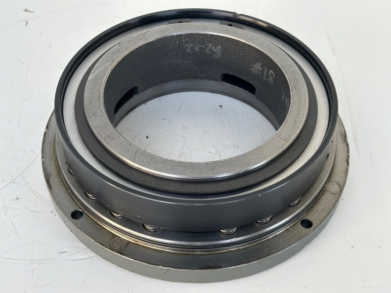 Liebherr Bremse ID-Nr.90009255. SAT250/278 - SAT250/287. A913 COMP, A914 COMP, A914, A916 COMP, A916, A918 COMP, A918, A920, A922 RAIL, A924 RAIL, LH18, LH22, LH24, LH26, R914 COMP, R914 RAIL, R914, - Motor okretanja za Bager gusjeničar: slika Liebherr Bremse ID-Nr.90009255. SAT250/278 - SAT250/287. A913 COMP, A914 COMP, A914, A916 COMP, A916, A918 COMP, A918, A920, A922 RAIL, A924 RAIL, LH18, LH22, LH24, LH26, R914 COMP, R914 RAIL, R914, - Motor okretanja za Bager gusjeničar Liebherr Bremse ID-Nr.90009255. SAT250/278 - SAT250/287. A913 COMP, A914 COMP, A914, A916 COMP, A916, A918 COMP, A918, A920, A922 RAIL, A924 RAIL, LH18, LH22, LH24, LH26, R914 COMP, R914 RAIL, R914, - Motor okretanja za Bager gusjeničar: slika Liebherr Bremse ID-Nr.90009255. SAT250/278 - SAT250/287. A913 COMP, A914 COMP, A914, A916 COMP, A916, A918 COMP, A918, A920, A922 RAIL, A924 RAIL, LH18, LH22, LH24, LH26, R914 COMP, R914 RAIL, R914, - Motor okretanja za Bager gusjeničar